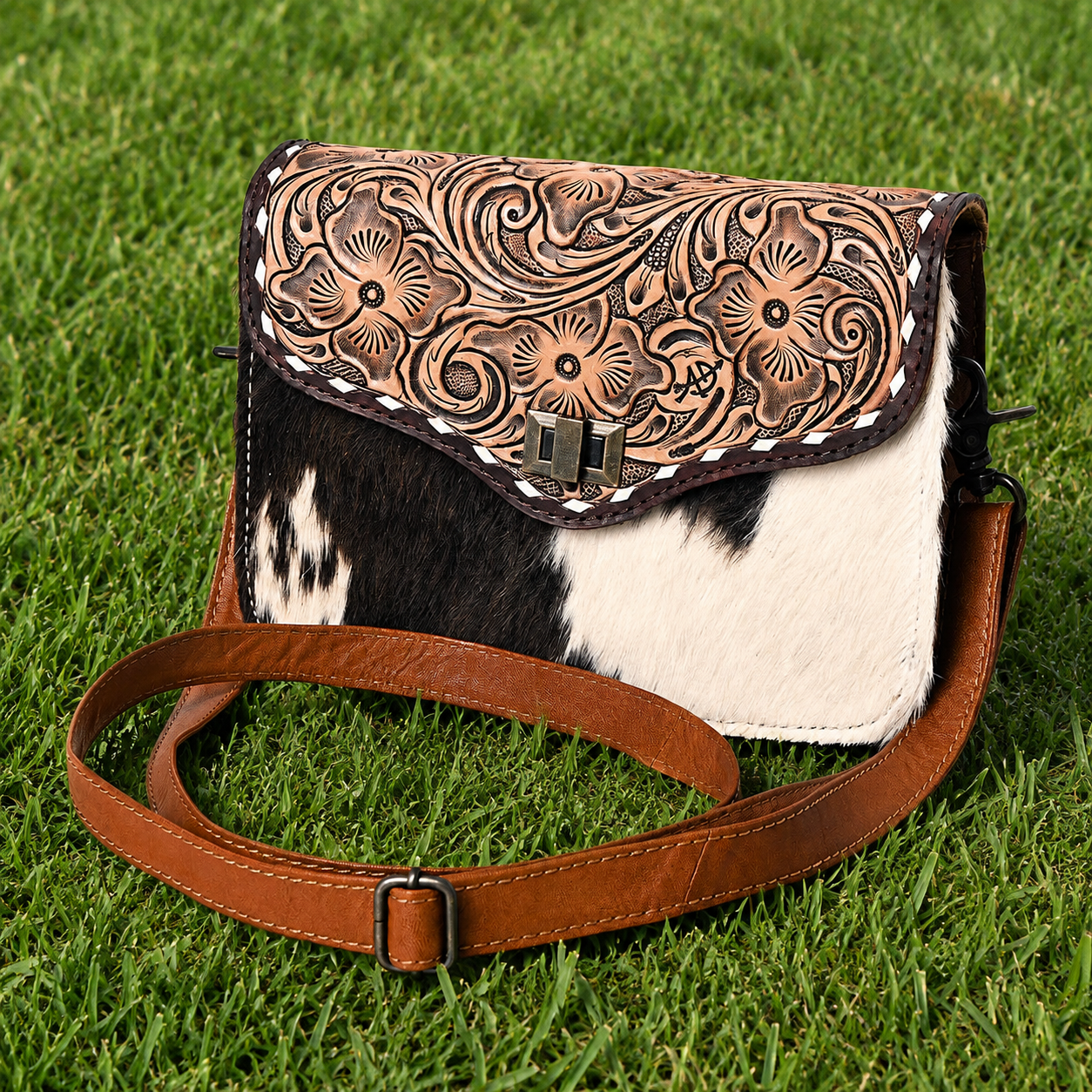 The Dust & Petals Crossbody